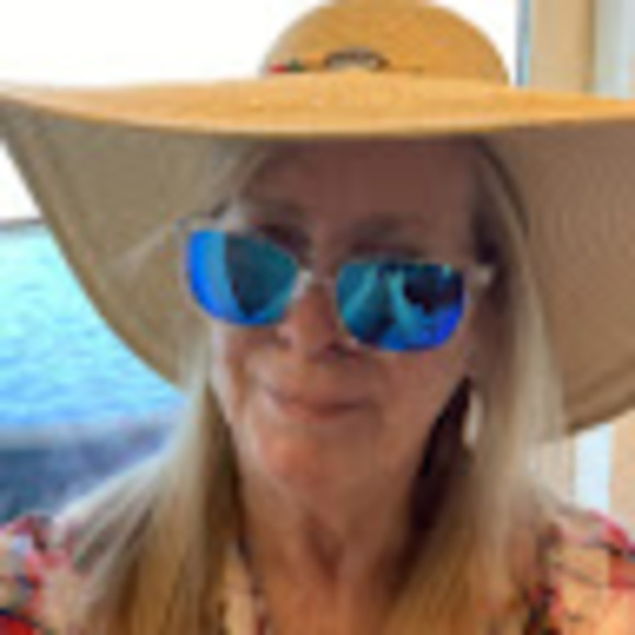 Meet your Posher, Judy - Picture 1 of 1